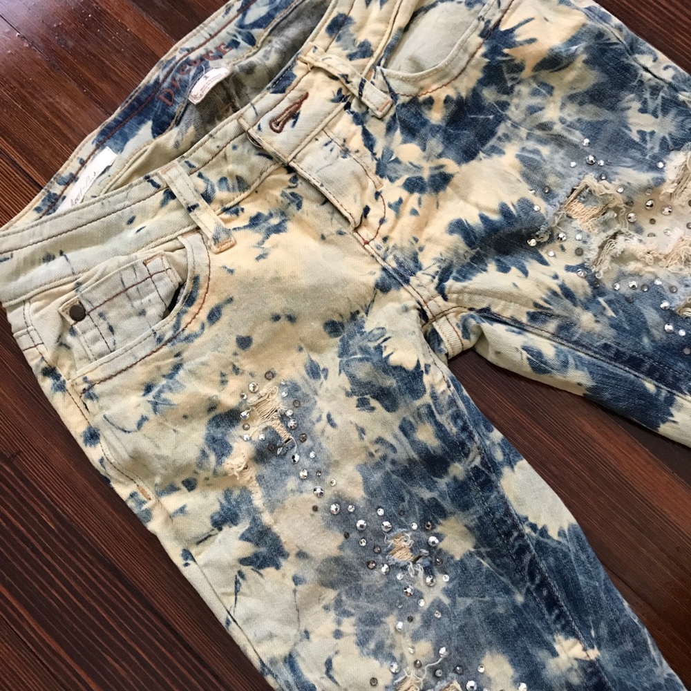 ✨CUSTOM || acidwash bleached ripped up bling jeans